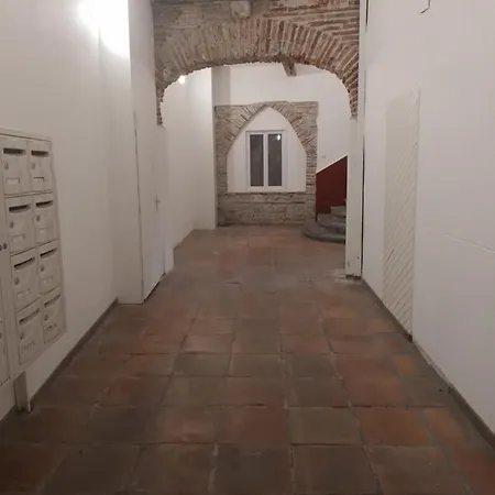 Studio Mezzanine Hyper Centre, Au Pied Du Castillet Perpignan Exterior photo